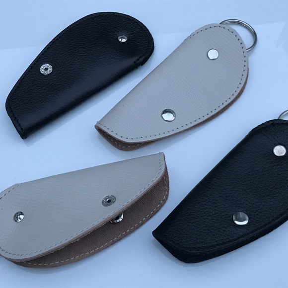 Lot of 4 Keychains Handmade Genuine Leather - Picture 3 of 7